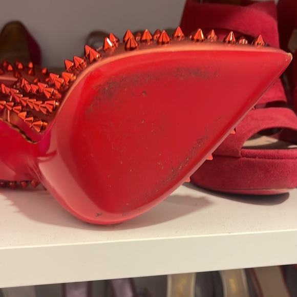 Christian Louboutin heels - Picture 4 of 7